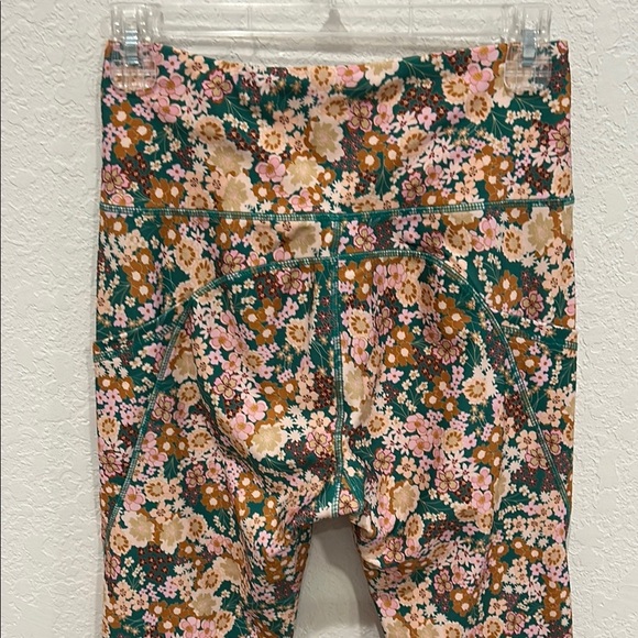 Ebb & Flow Floral Print Women's Leggings - Picture 7 of 11